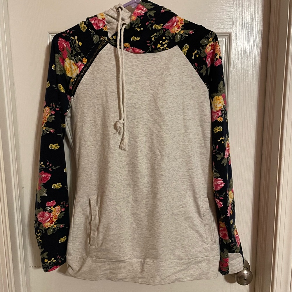 Double hood sweatshirt